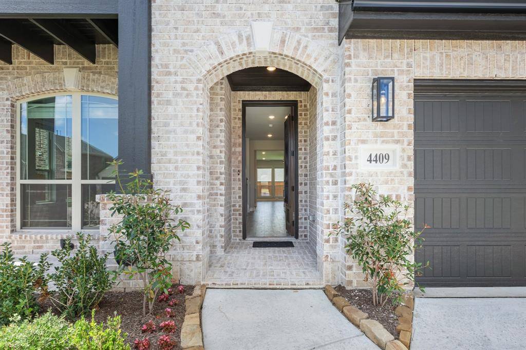4409 Copper Point Drive, Fort Worth, TX 76036