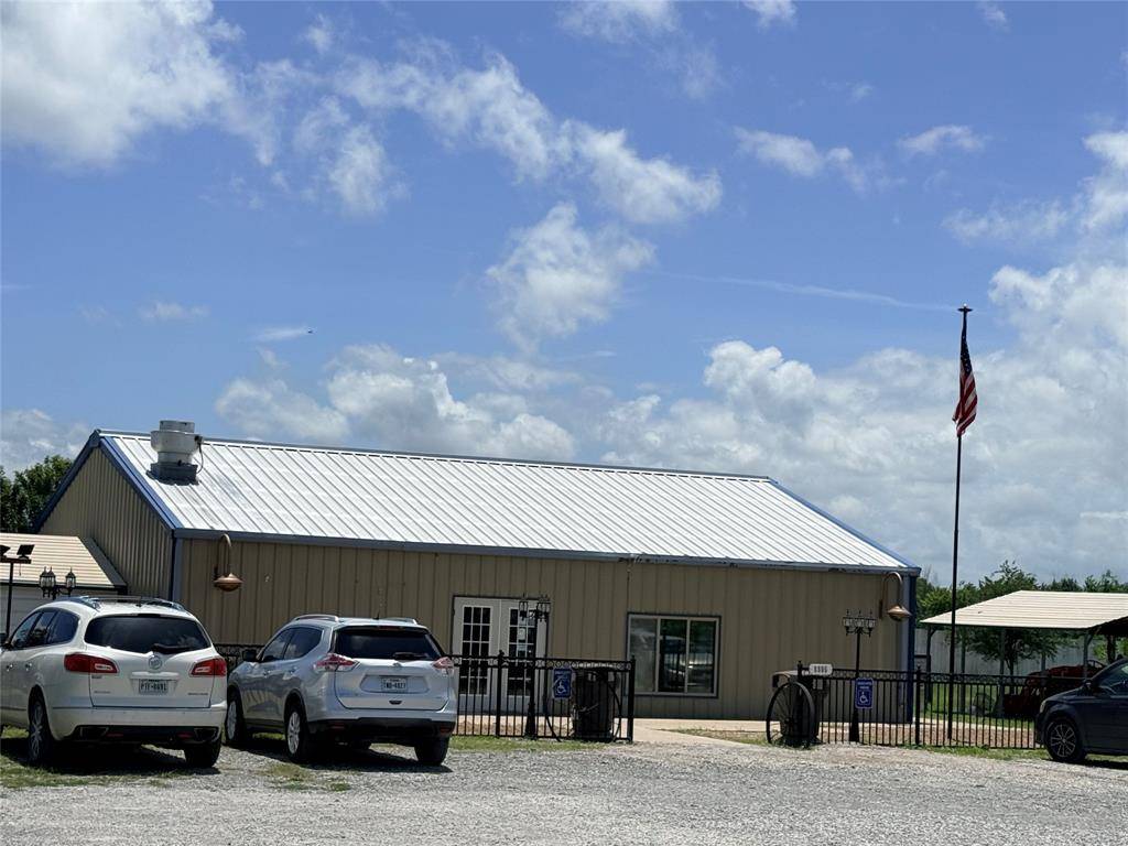 8806 Fm 751, Quinlan, TX 75474