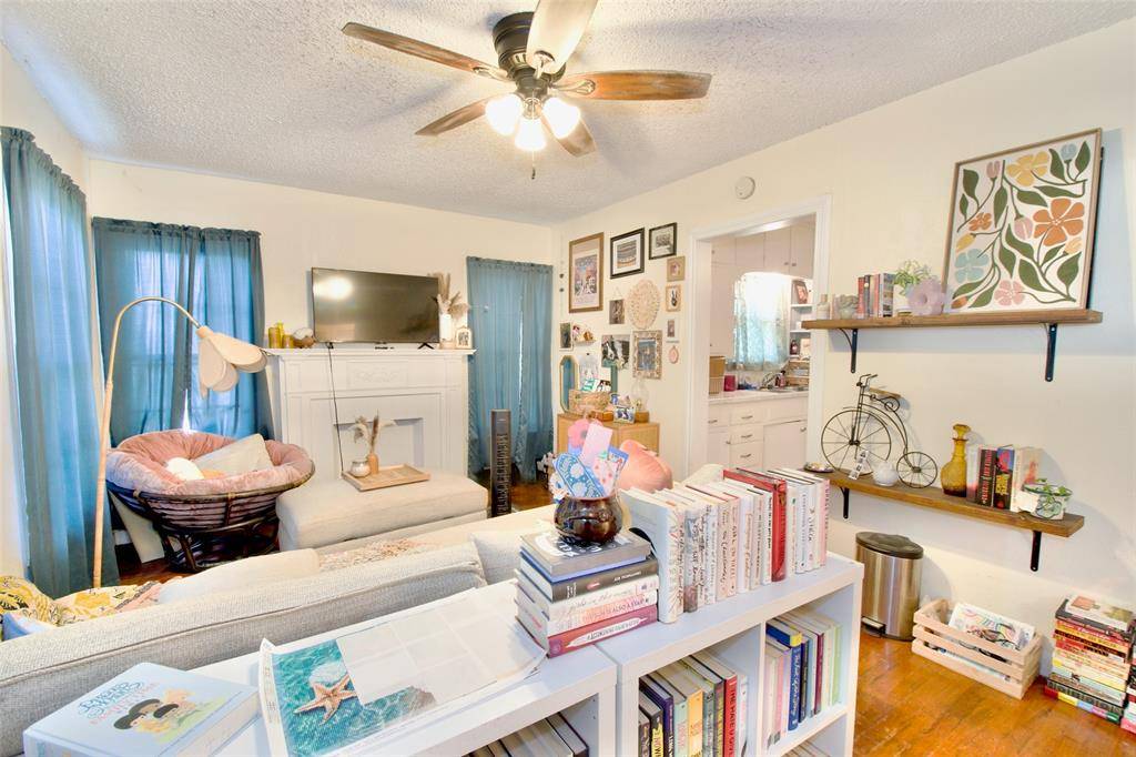 2224 Live Oak Avenue, Waco, TX 76708