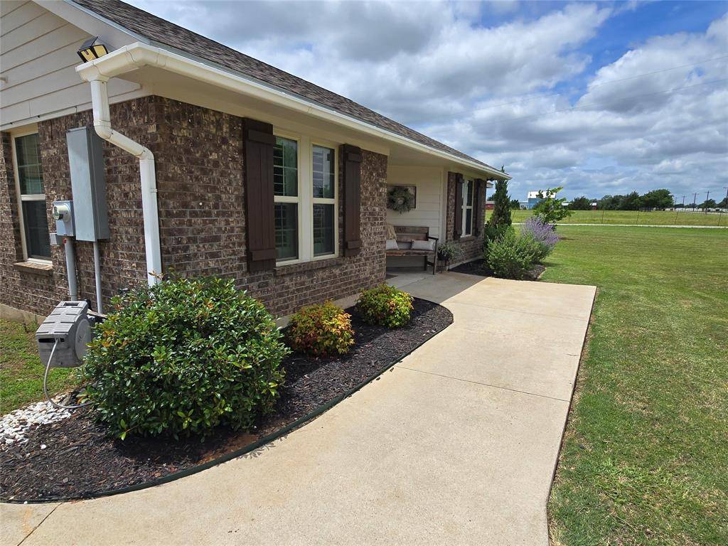 2462 Mcconnell Road, Gunter, TX 75058