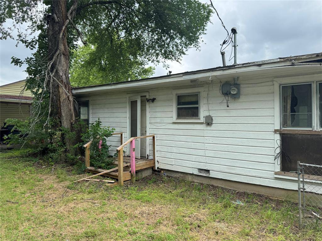 1915 N 13th Street, Waco, TX 76707