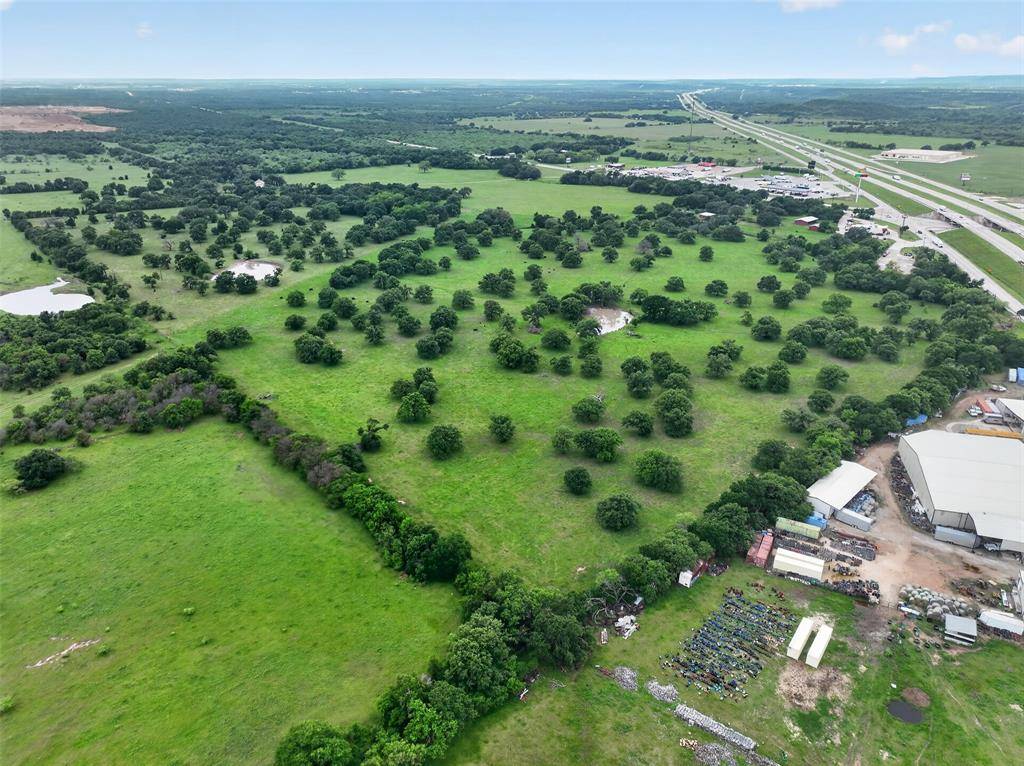 14145 US-281, Santo, TX 76472