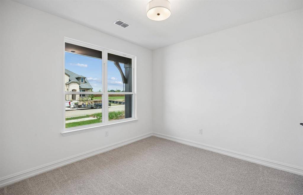 1029 Clayton Street, Aubrey, TX 76227