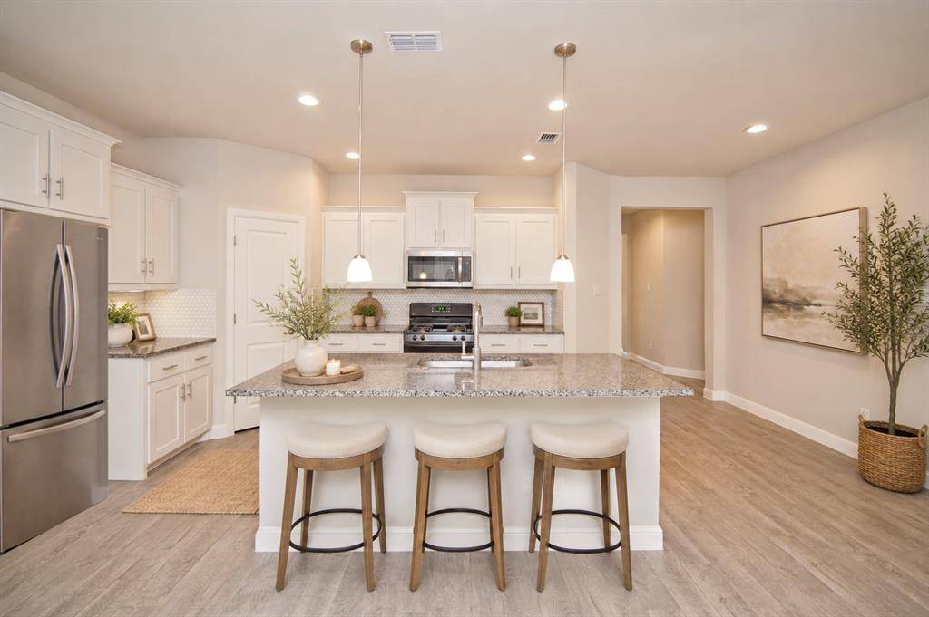 1804 Mensa Drive, Haslet, TX 76052