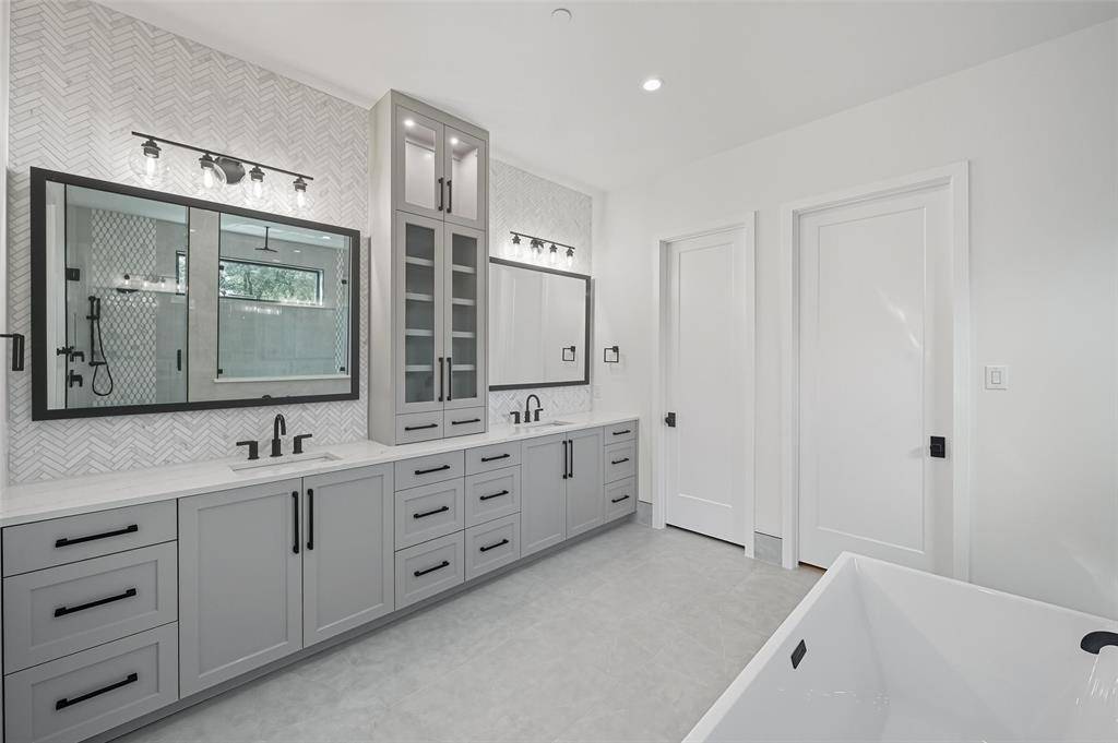 6608 Longfellow Drive, Dallas, TX 75230