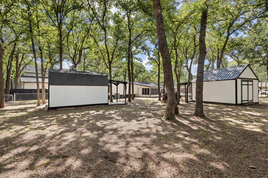 4617 Lyndi Lane, Granbury, TX 76049