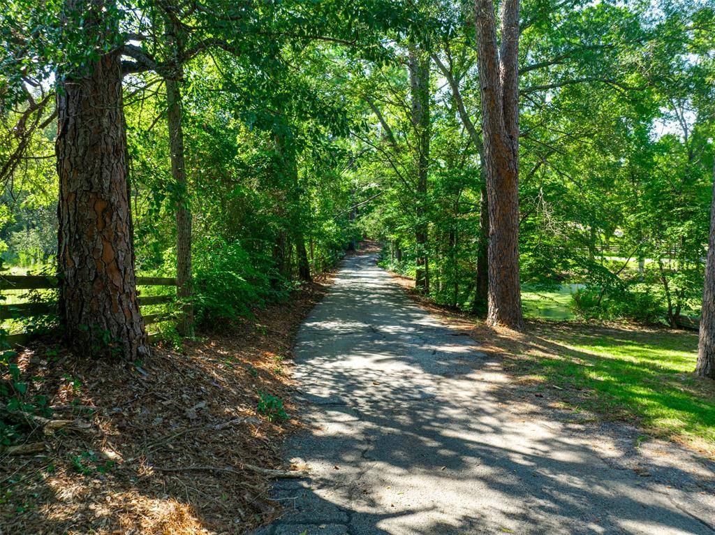 2900 S Robertson Avenue, Tyler, TX 75701