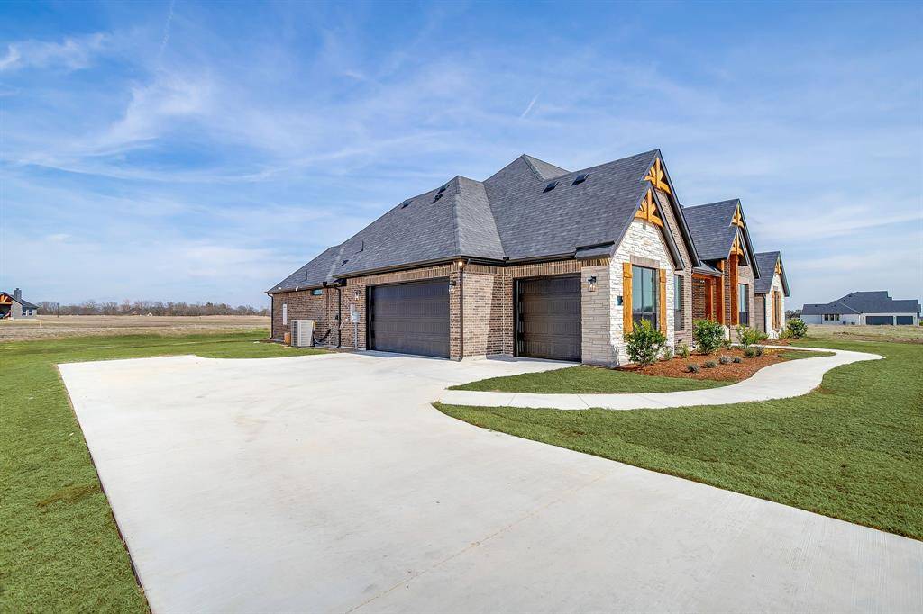 310 Waterfall Ranch Road, Waxahachie, TX 75167