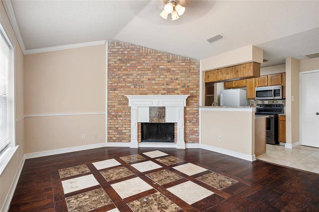 2400 Jupiter Road #B9, Plano, TX 75074