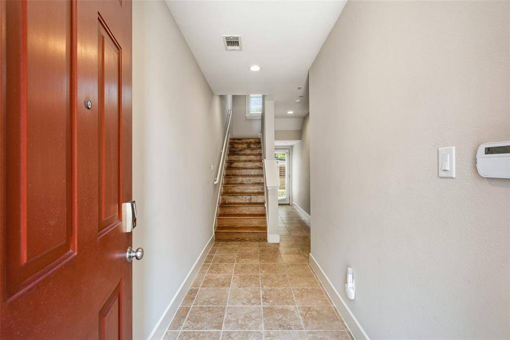 4211 Rawlins Street #420, Dallas, TX 75219
