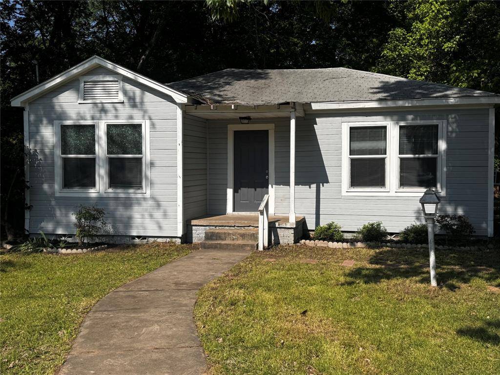 127 Frances Street, Mineola, TX 75773