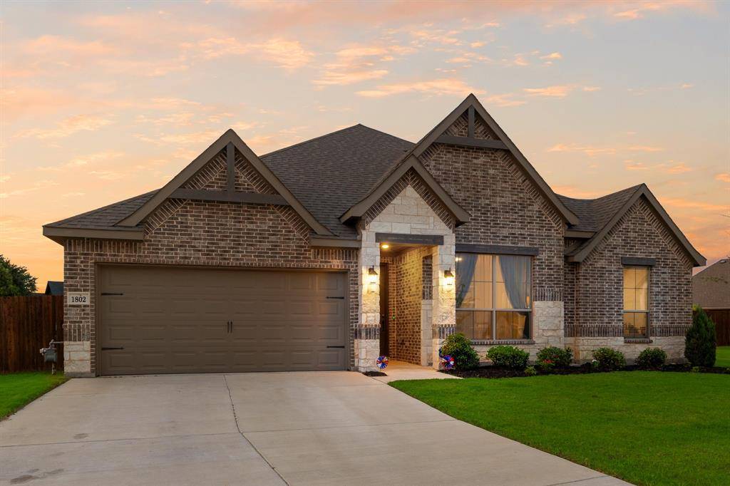 1802 Golden Meadow Court, Cleburne, TX 76033