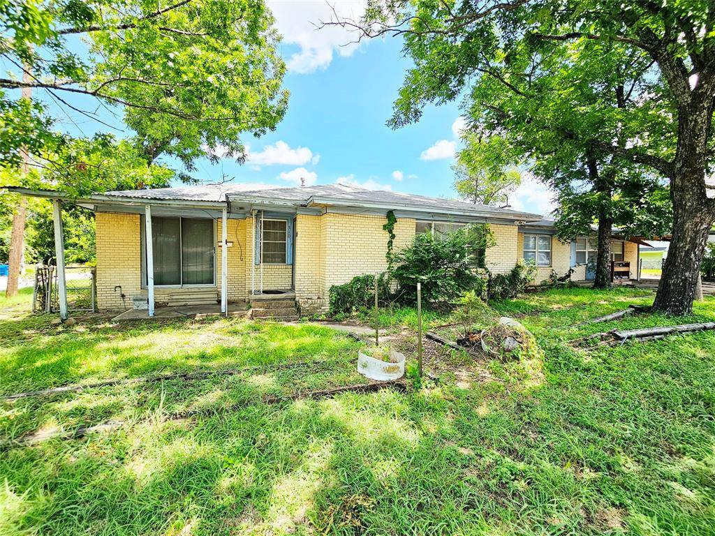 310 W Milam Street, Mexia, TX 76667
