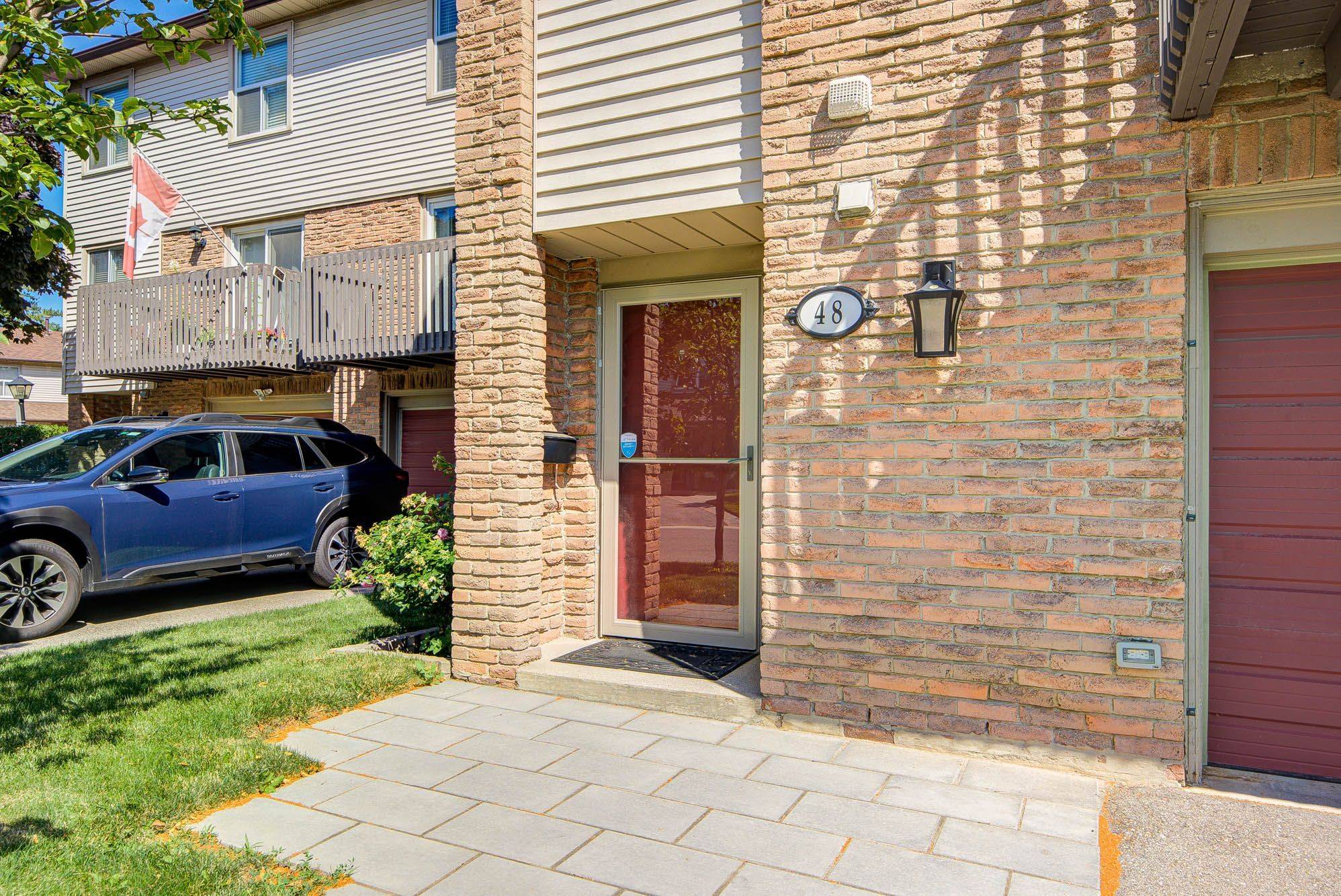 6100 Montevideo RD #48, Mississauga, ON L5N 2N8