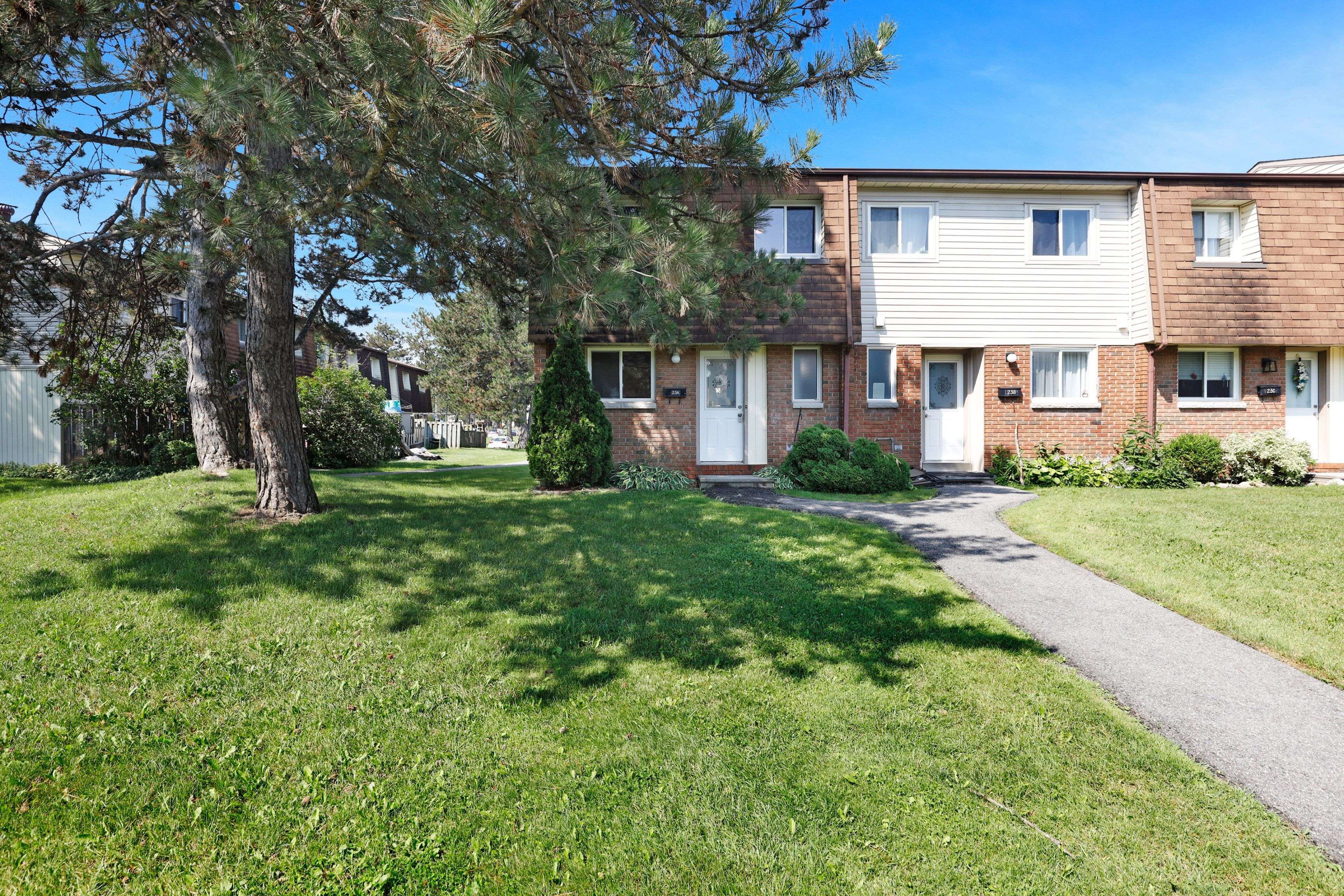 23 Sonnet CRES S #23, Bells Corners And South To Fallowfield, ON K2H 8W8