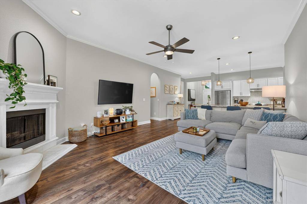 2625 Juniper Lane, Grapevine, TX 76051