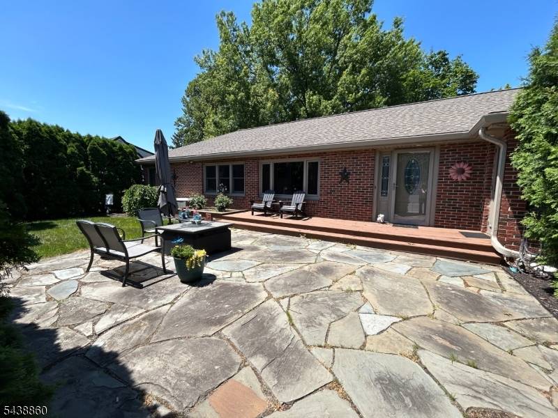411 Sussex St, Pohatcong Twp., NJ 08865