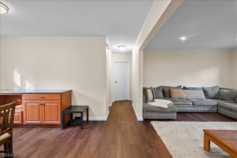 2467 State Route 10 #3B, Parsippany-troy Hills Twp., NJ 07950