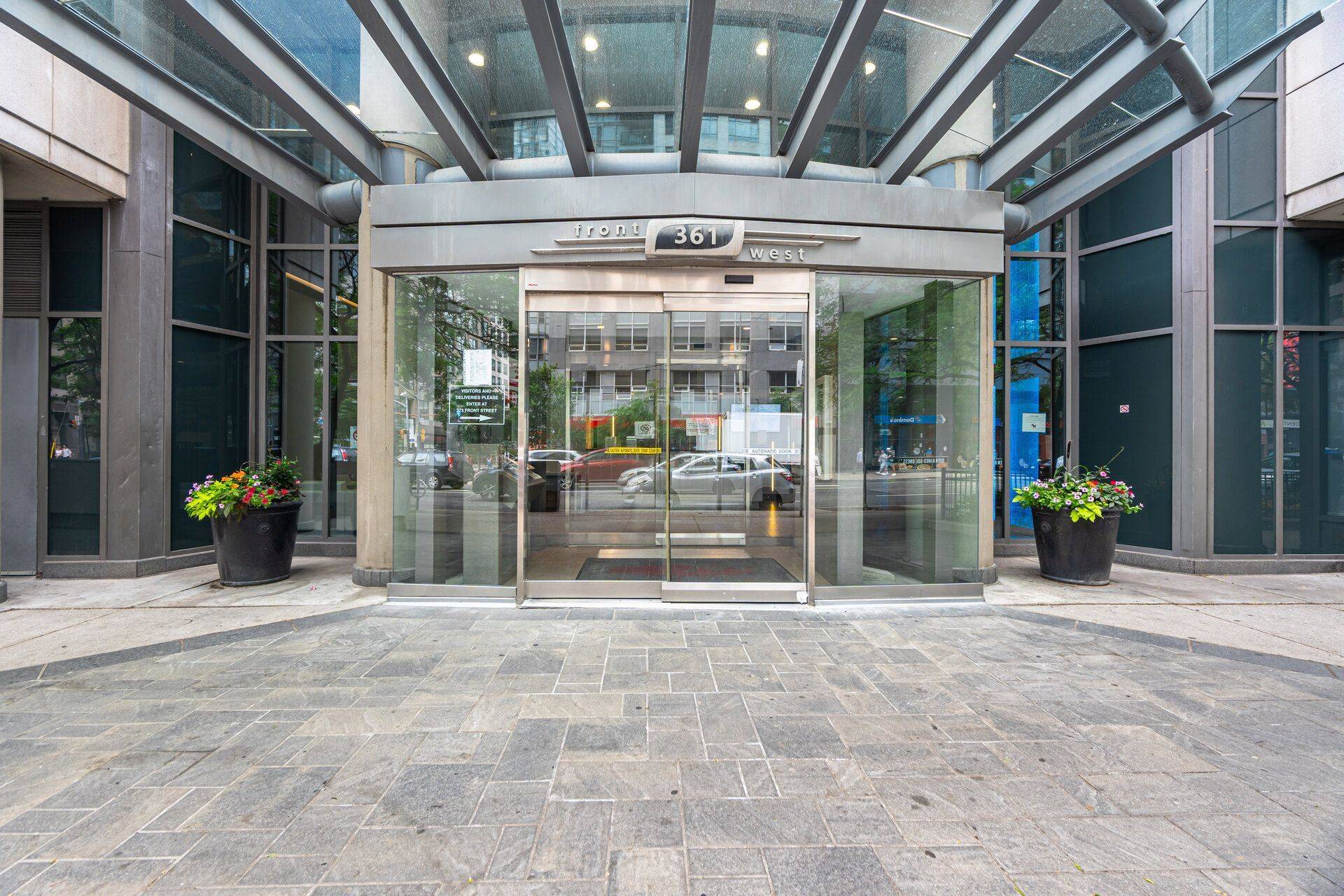 361 Front ST #1501, Toronto C01, ON M5V 3R5