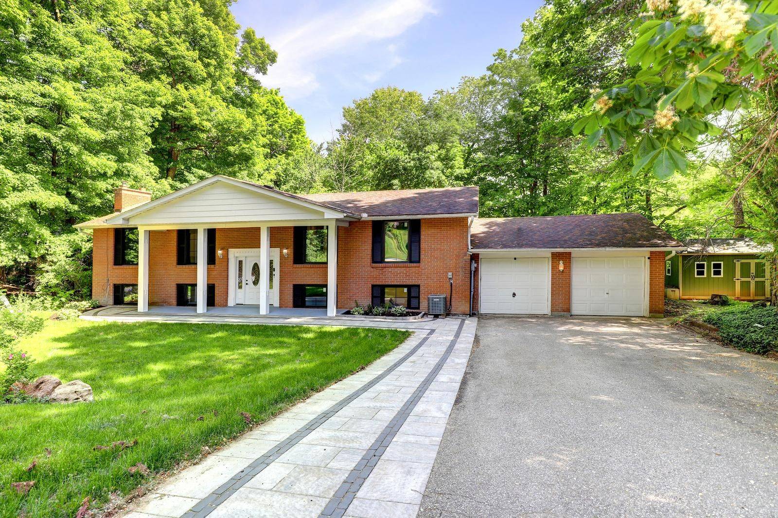 69 Glenda Jane DR, Milton, ON L0P 1B0