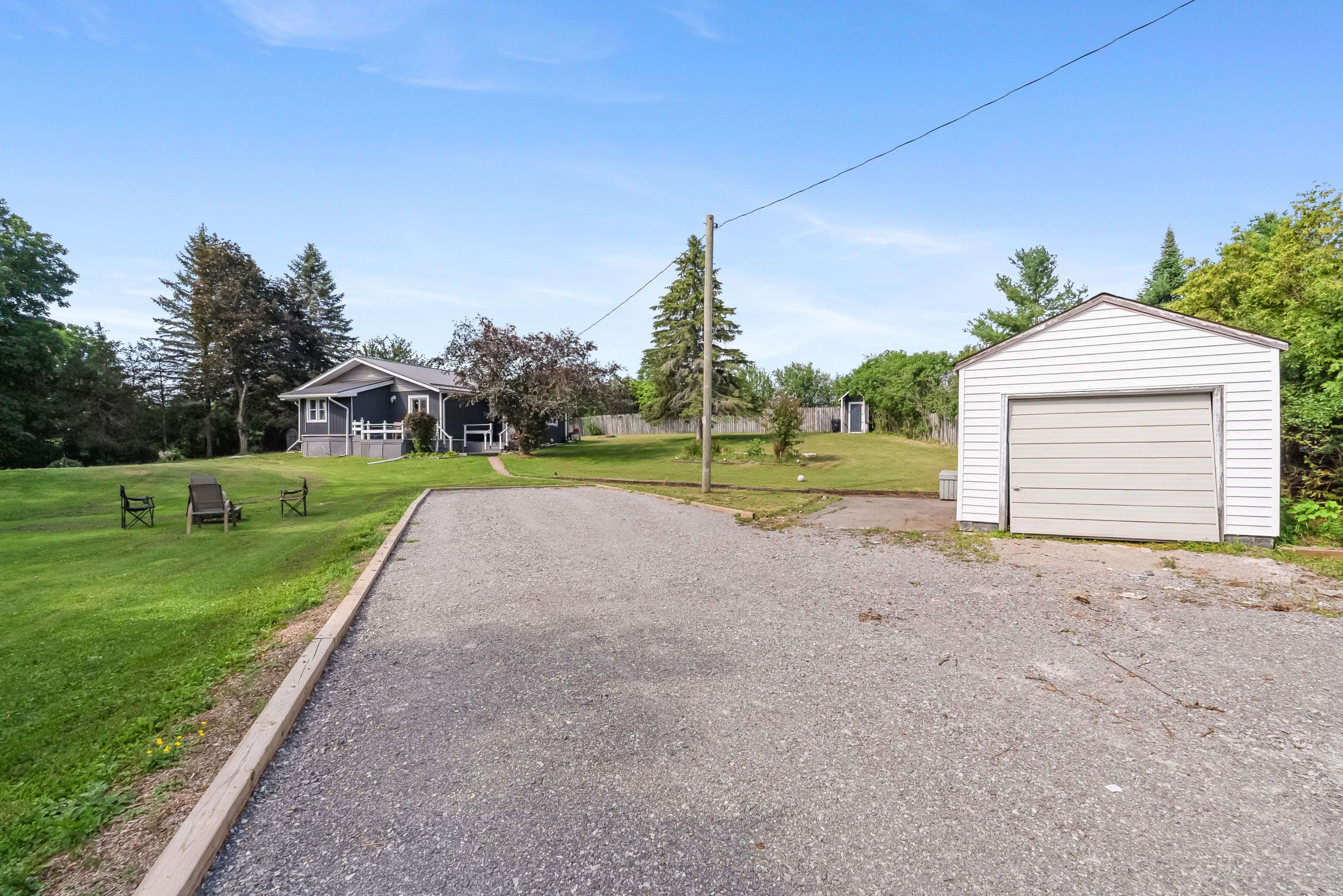 9 Hapley CIR, Kawartha Lakes, ON K0M 1A0