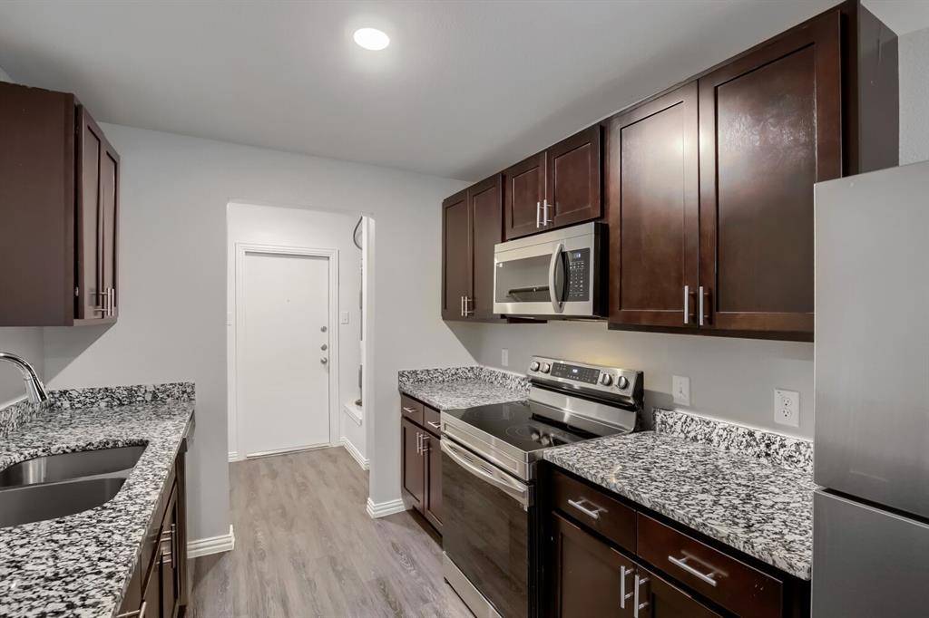 824 E Pecan Avenue #828, Waco, TX 76704