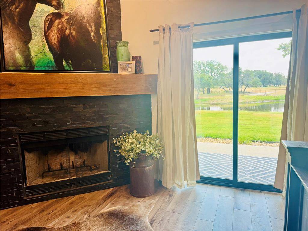 800 Private Road 1485, Hico, TX 76457
