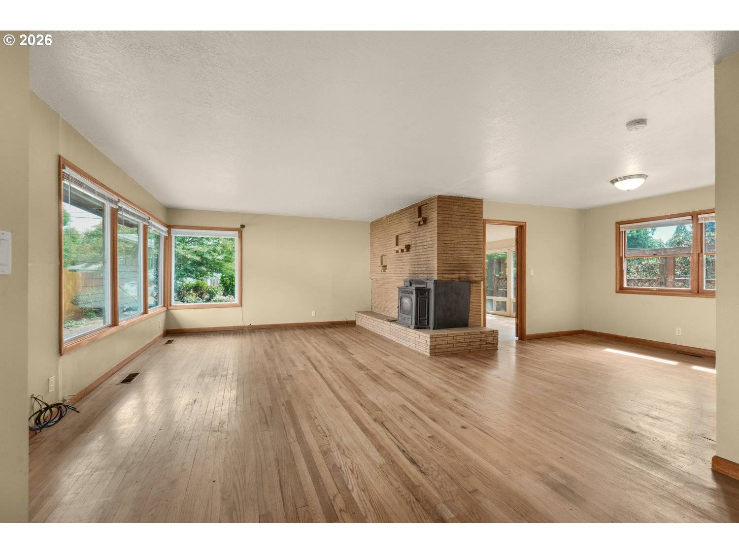 12975 SW DAVIES RD, Beaverton, OR 97008