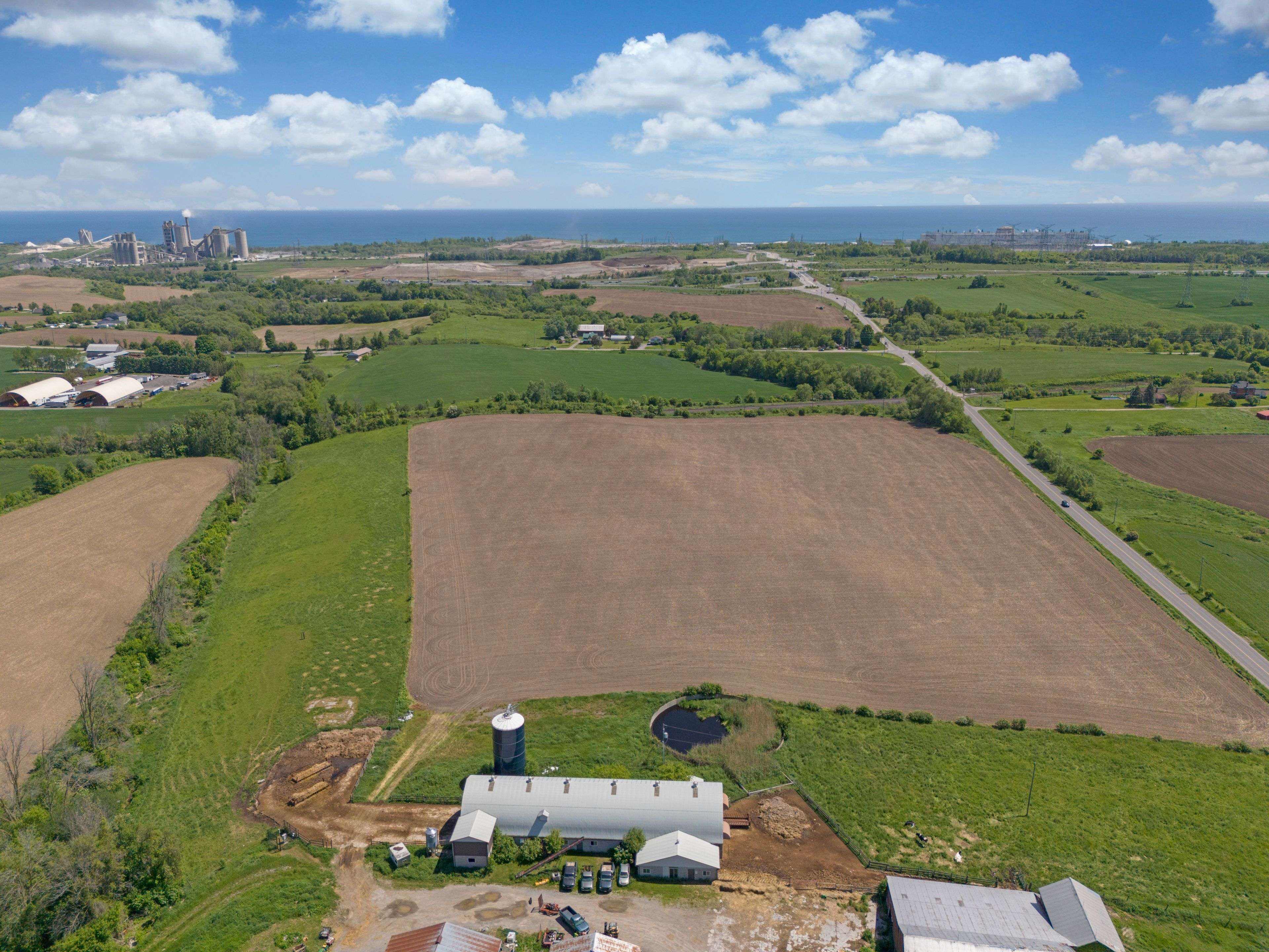 1261 Holt RD, Clarington, ON L1C 6G8