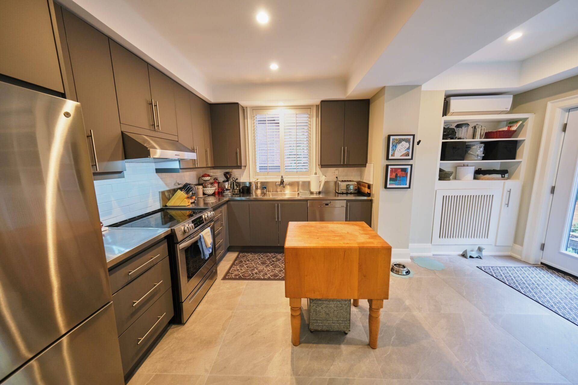 59 High Park BLVD, Toronto W01, ON M6R 1M9