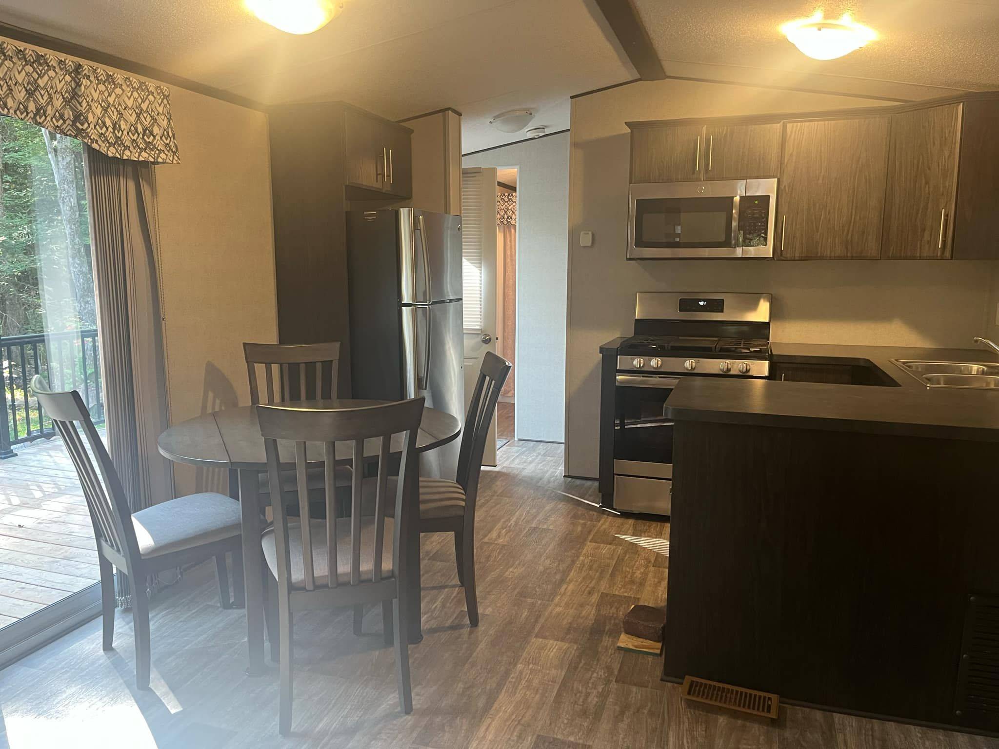 1047 Bonnie Lake Camp RD #MB235, Bracebridge, ON P1L 1W9