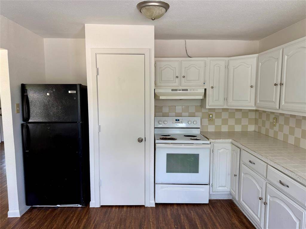1407 N East St, Belton, TX 76513