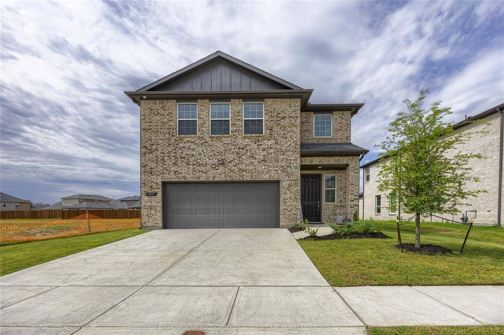 1217 Triton Drive, Seagoville, TX 75159