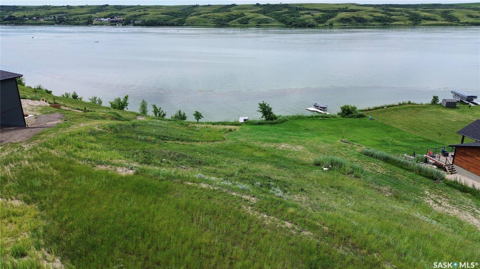 13 Sunset BOULEVARD, North Grove, SK S0G 1P0