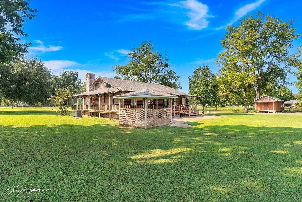 4938 Swan Lake Road, Bossier City, LA 71111