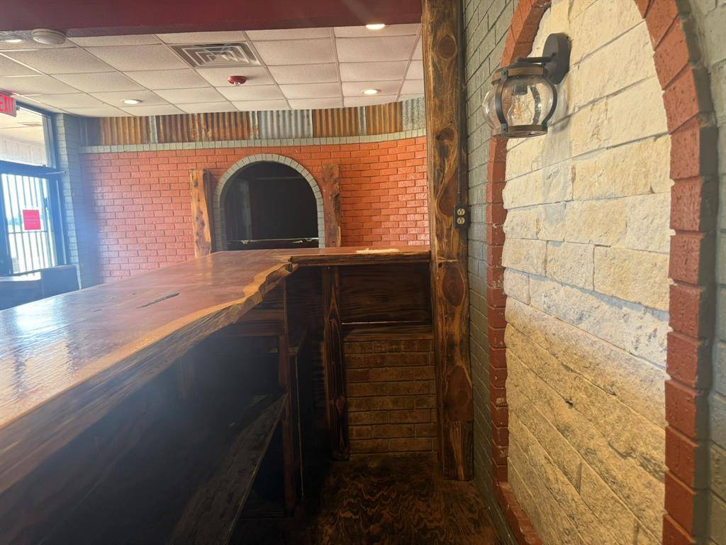 11251 State Highway 31 W, Malakoff, TX 75148