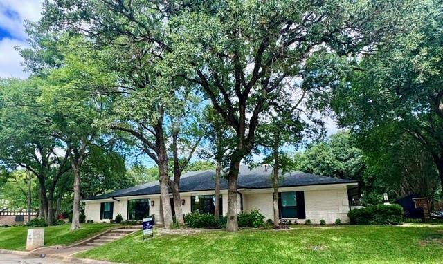 501 N Havenwood Lane, Fort Worth, TX 76112