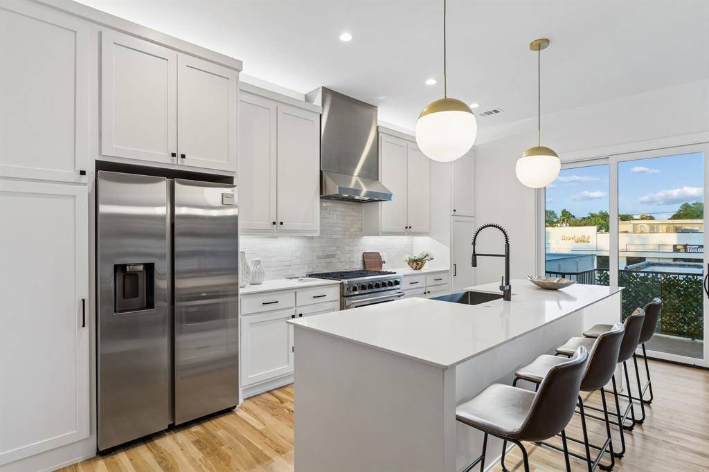 1844 Mecca Street, Dallas, TX 75206