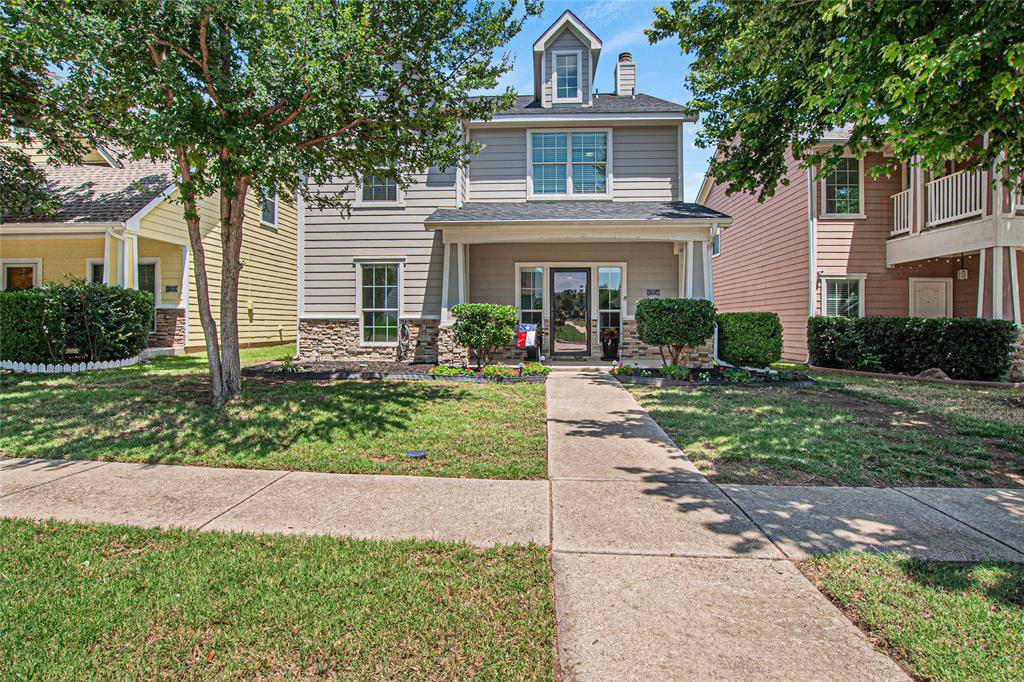 10956 Colonial Heights Lane, Fort Worth, TX 76179