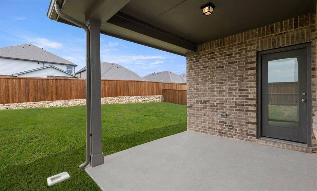 3642 Saffron Drive, Celina, TX 75009