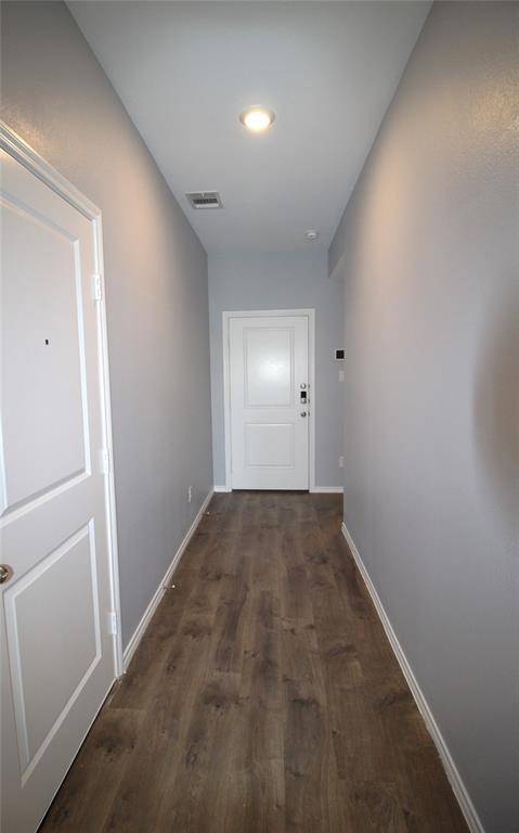 825 Alton Drive, Aubrey, TX 76227