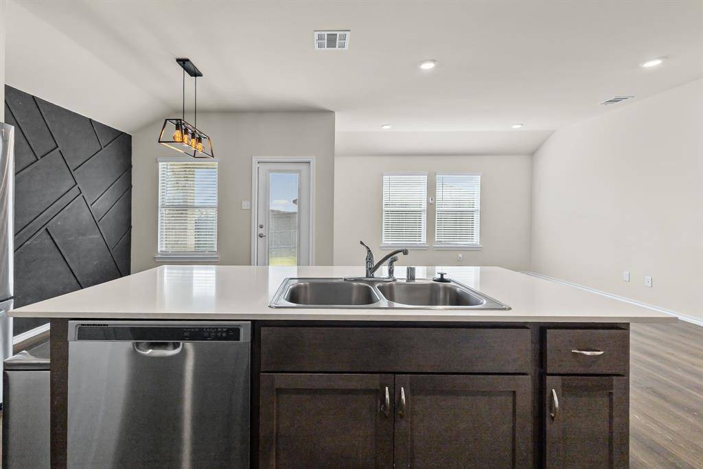 122 Admiral Lane, Caddo Mills, TX 75135
