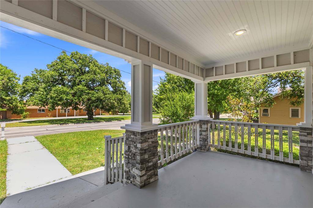 1815 Vine Street, Brownwood, TX 76802