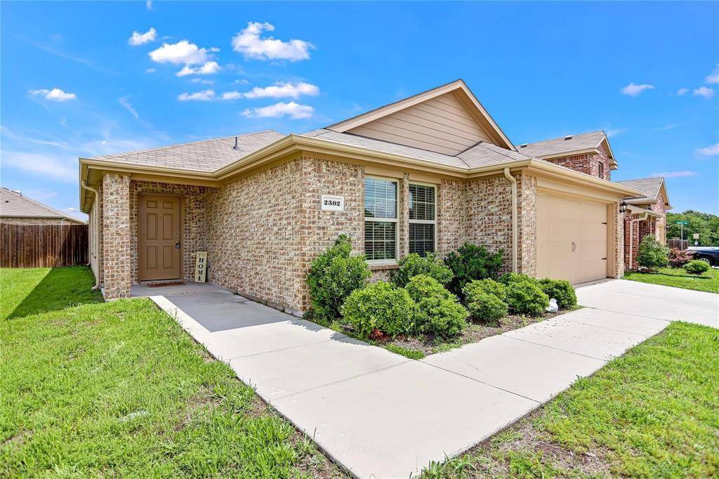 2302 San Marcos Drive, Forney, TX 75126