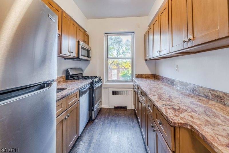 10c N Ridgewood Rd #215, South Orange Village Twp., NJ 07079