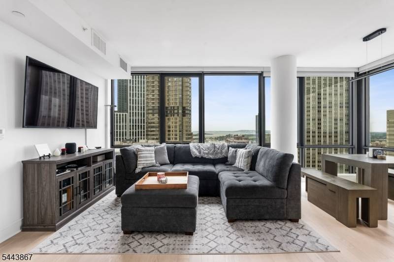 10 Provost St #2408, Jersey City, NJ 07302