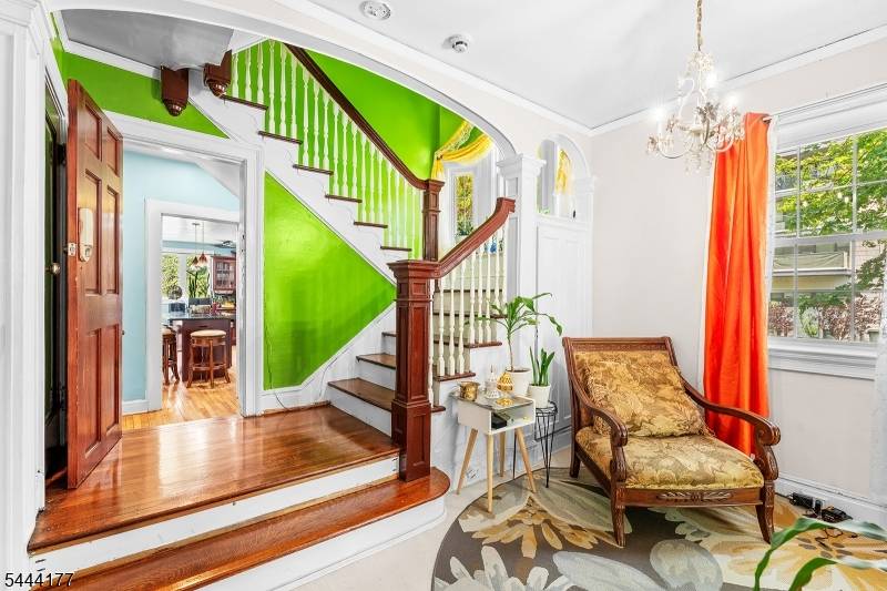 129 S Munn Ave, East Orange City, NJ 07018