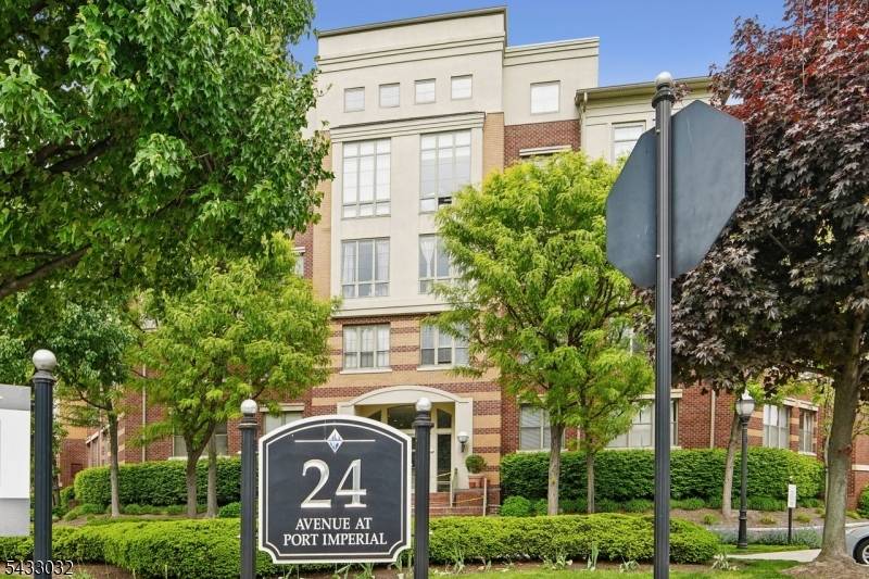 24 Ave At Port Imperial #215, West New York Town, NJ 07093