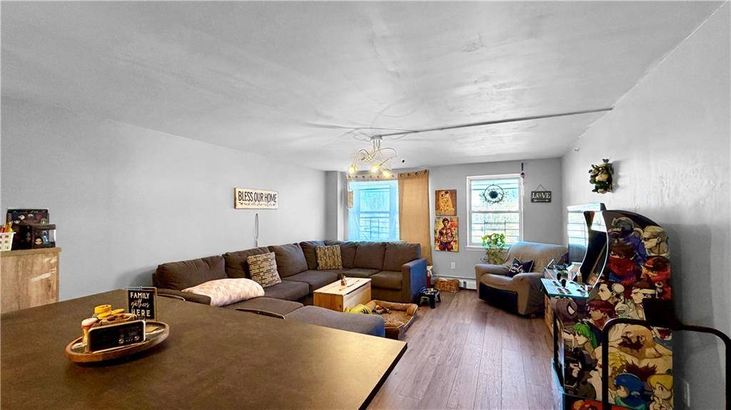 260 Beach 81st ST #2P, Rockaway Beach, NY 11693