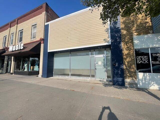 208 S Michigan AVE, Big Rapids Twp, MI 49307